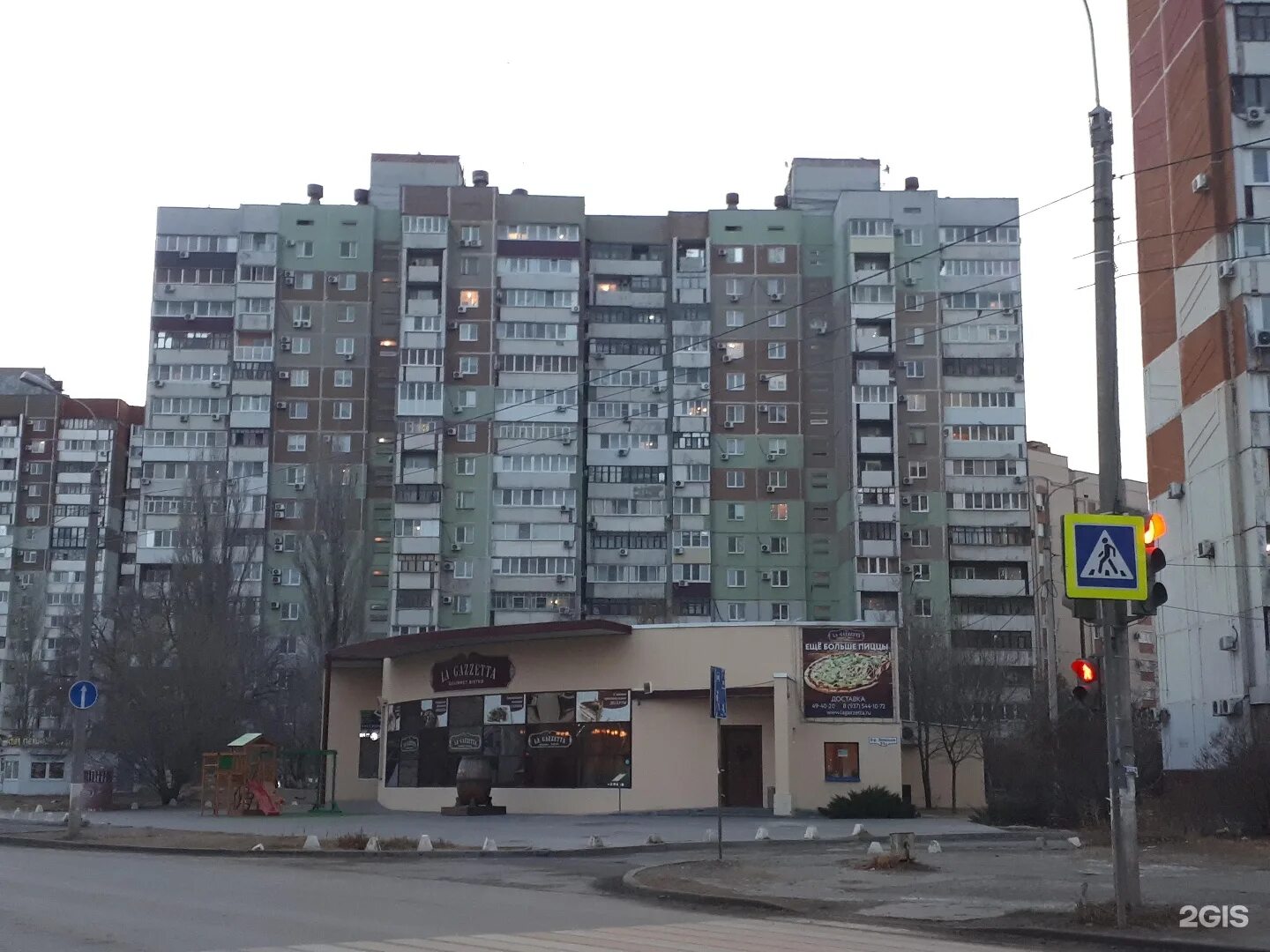 Б р энгельса. Бульвар энгельса волгоград красноармейский район. Бульвар энгельса 26а волгоград красноармейский. Бульвар энгельса красноармейский район. Б р энгельса.