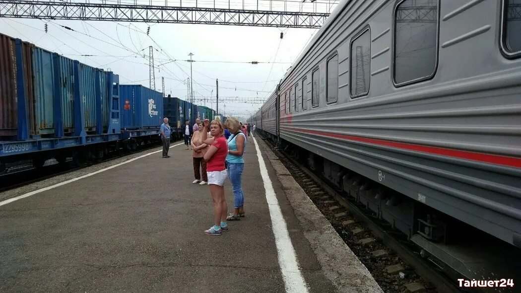 Поезд Тайшет. Поезд Москва Чита. ВСЖД пассажиры. Тайшет.