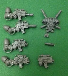 Warhammer boltgun