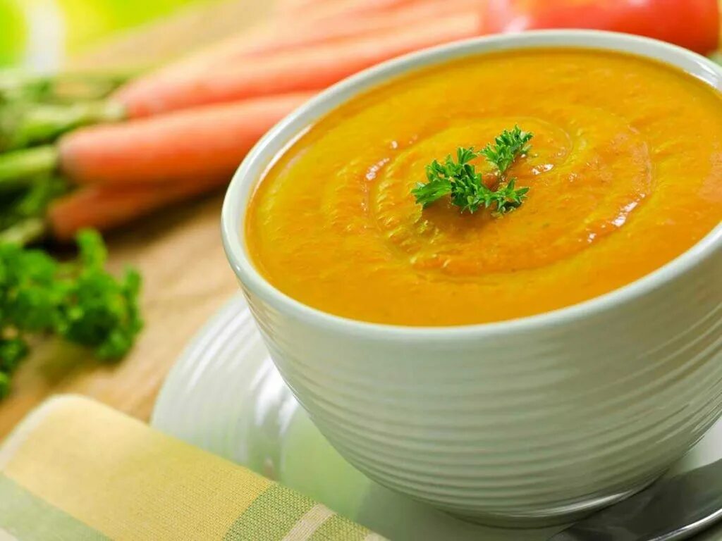 Суп пюре из тыквы и моркови. Суп пюре. морковный суп.