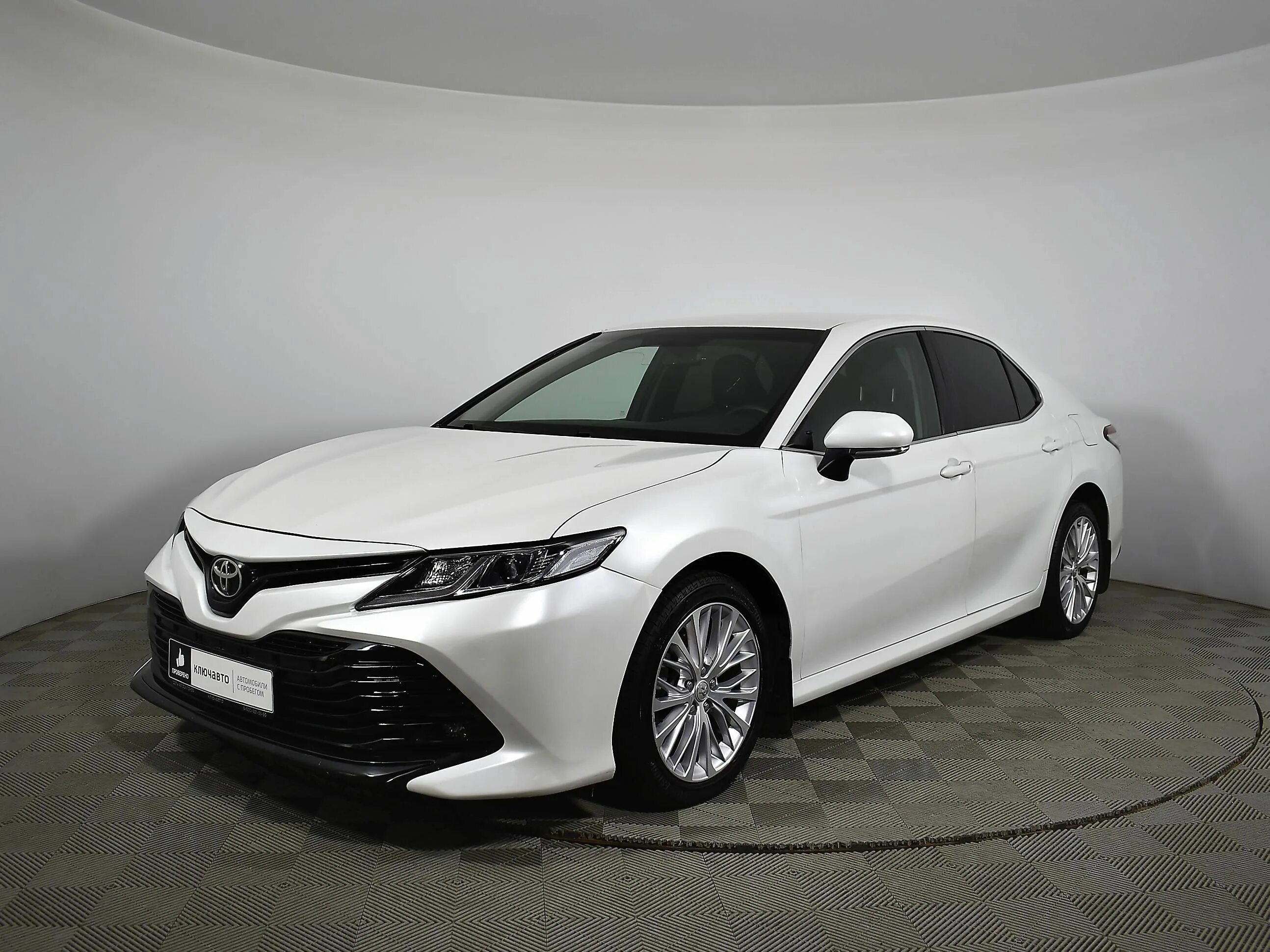 Toyota camry 2021 gr sport 2. Тойота камри 55 белая. Авито тойота камри новый. Toyota camry 2014 - 2017 xv50 рестайлинг бежевый. 5 2022.