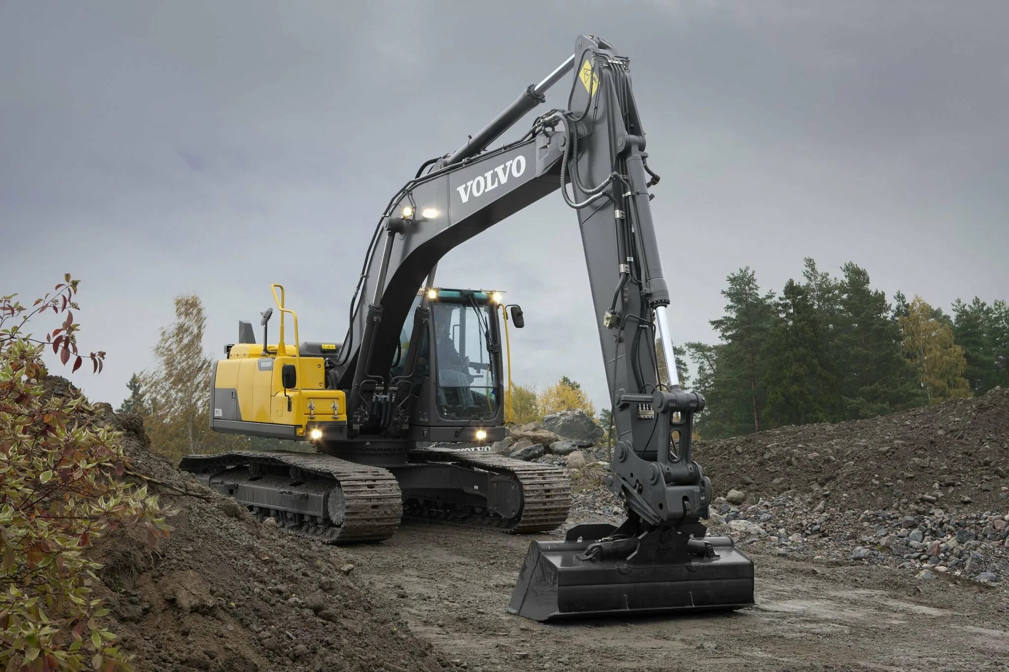 Volvo ec250dl. Volvo ec220. Экскаватор Volvo ec220dl. Volvo ec750.