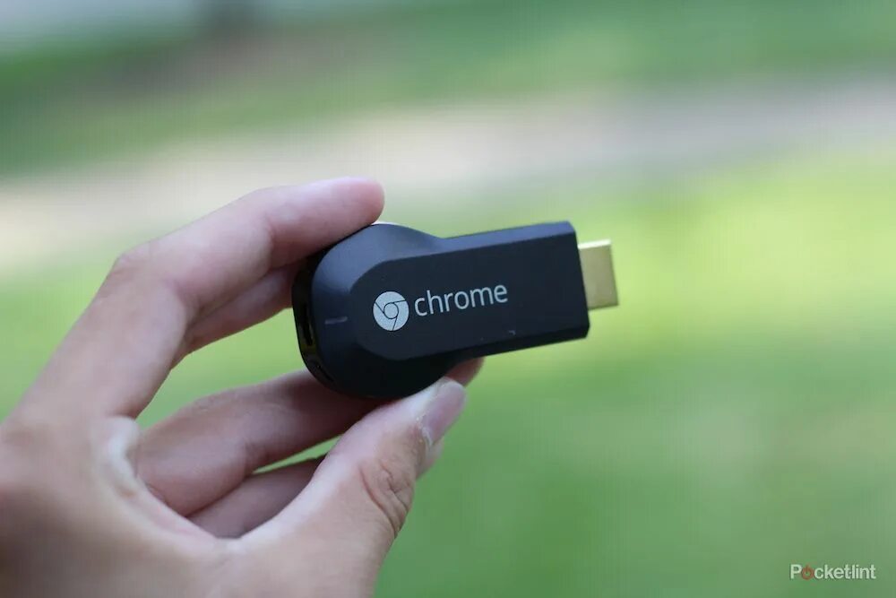 Google chromecast купить. Хромкаст. Приставка Chromecast. ТВ приставка гугл хромкаст. Хромкаст для телевизора.