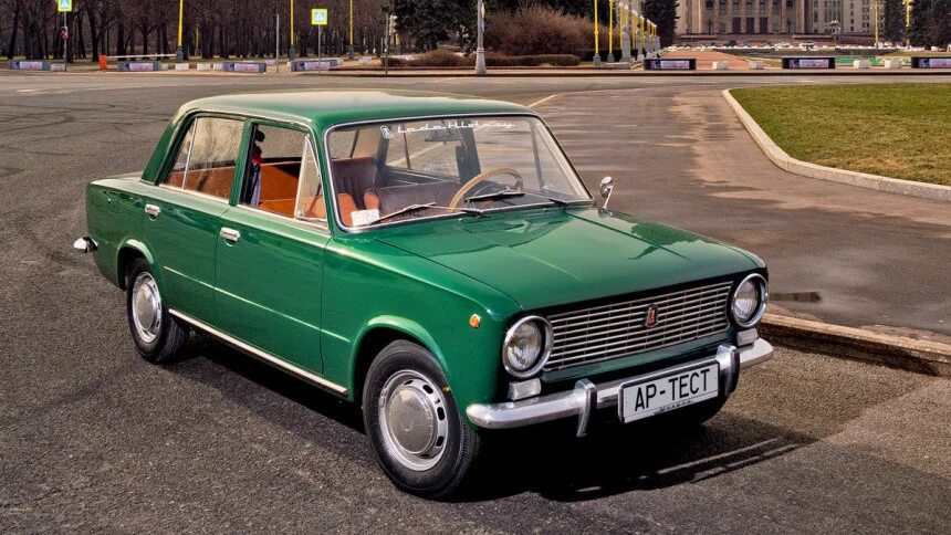 Lada 21033 1.3 бензиновый 1984 Красный "Вишня 127" на DRIVE2