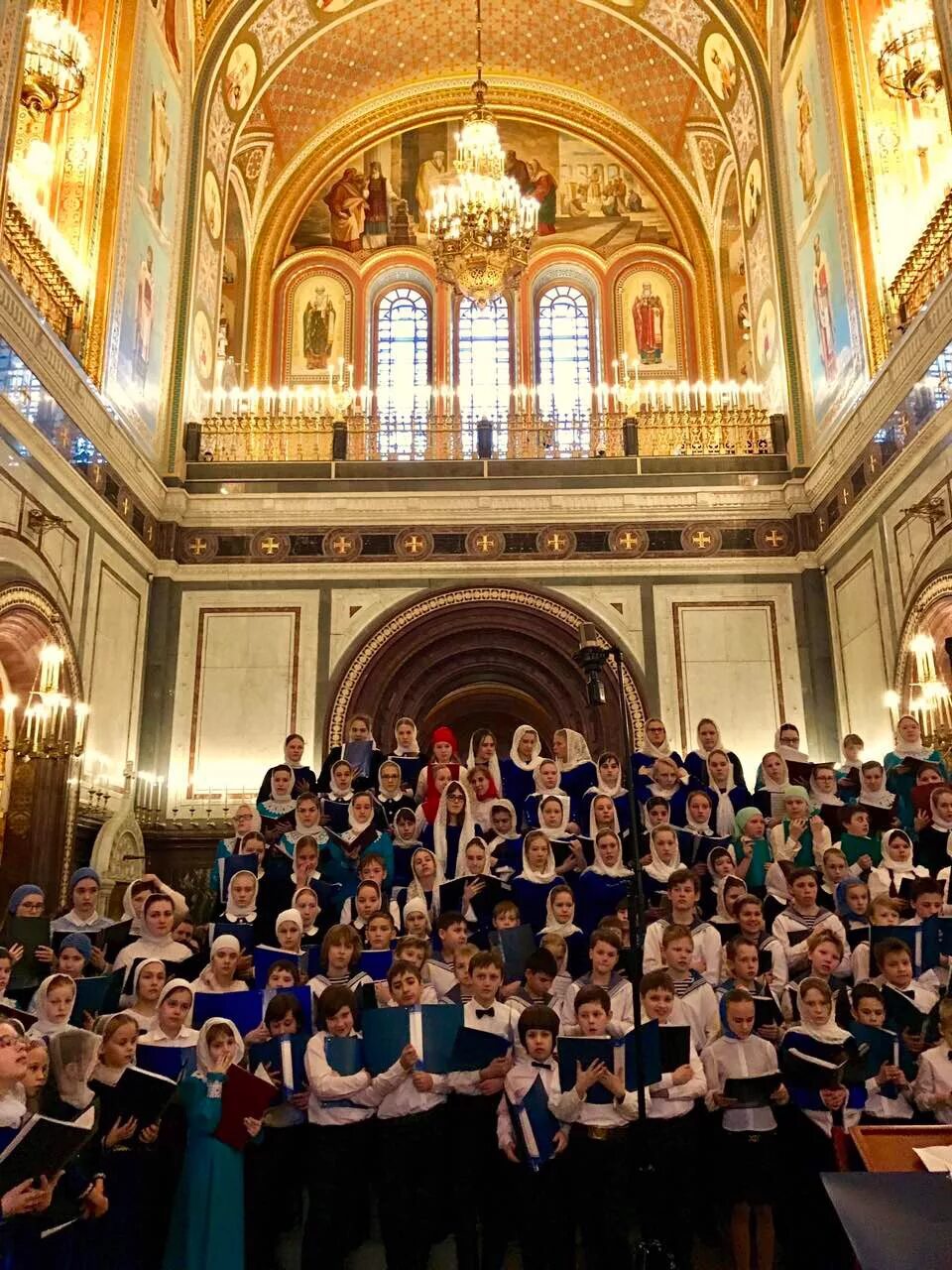 церковь мсц ехб хор. церковный хор бирмингемской церкви святого филиппа. хор на клиросе в храме. хор певчие в храме. церковный хор в россии.