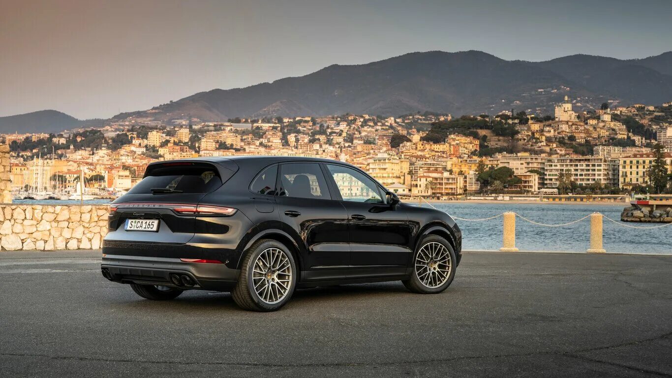 2025 edition. Porsche cayenne 2025. порше кайен 2025. porsche cayenne platinum edition 2025. новый порше кайен 2025.