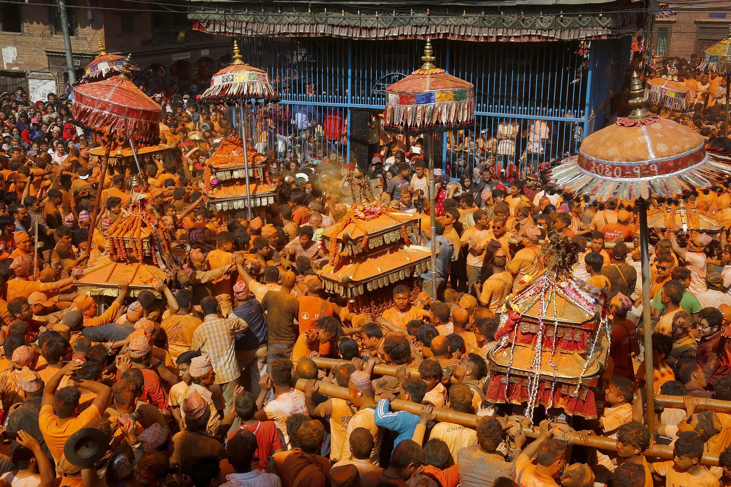 Бискет джатра. Индра джатра фестиваль. непал индра джатра.