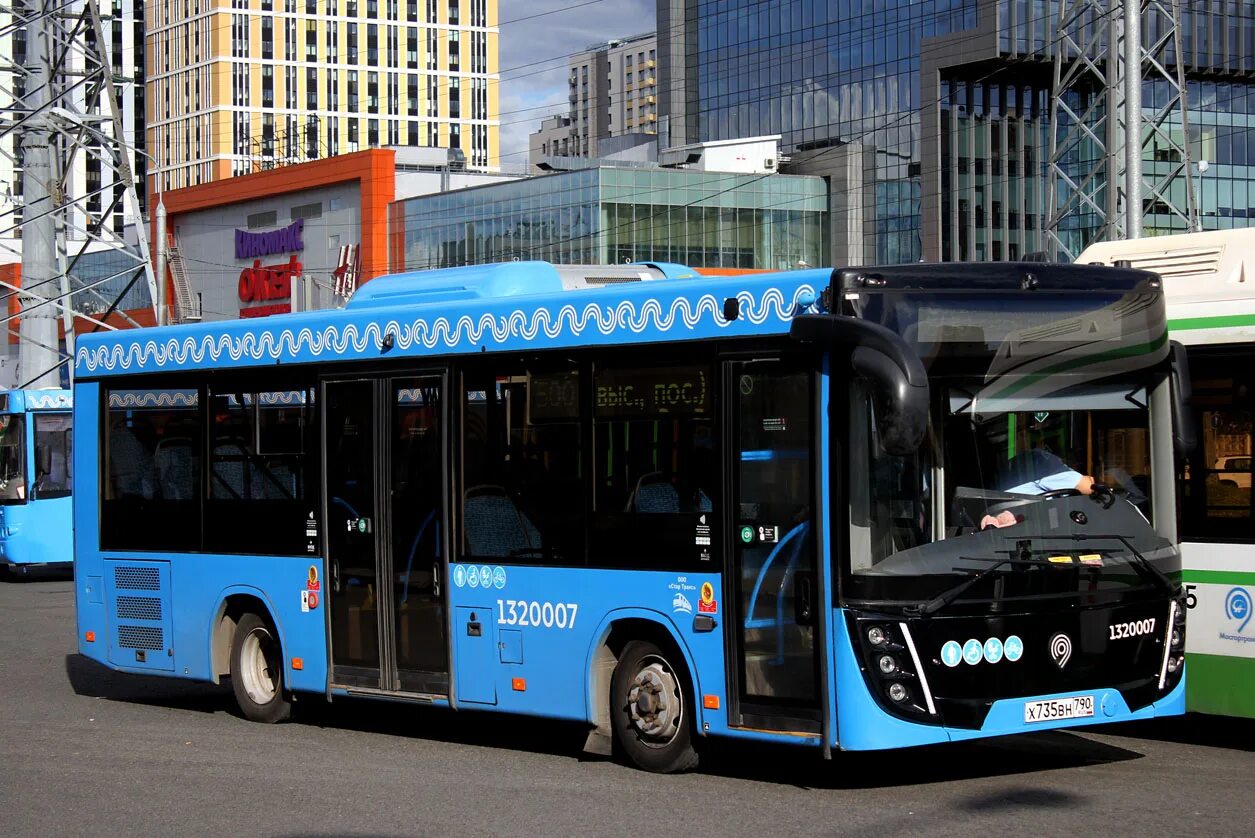 Автобус 206 москва. Автобус маз 206 486. Автобус 206 москва. Маз-206. 486.