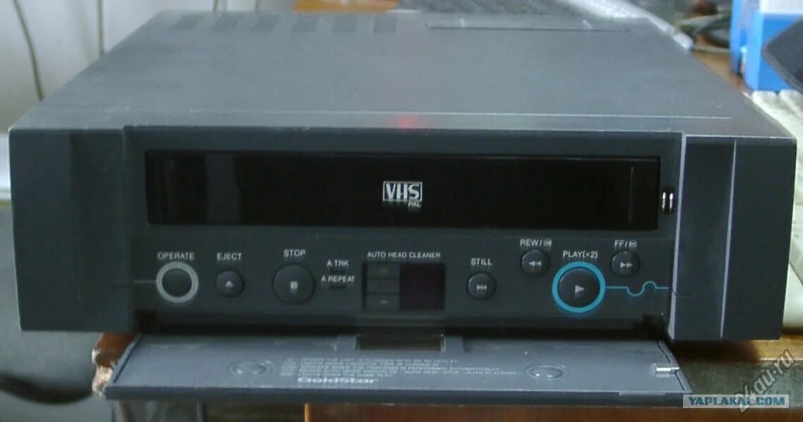 Goldstar gspc 09 tb. Goldstar p-g500aw. видеомагнитофон goldstar p-rn-500aw. кассетные видеомагнитофоны голдстар. видеомагнитофон goldstar.