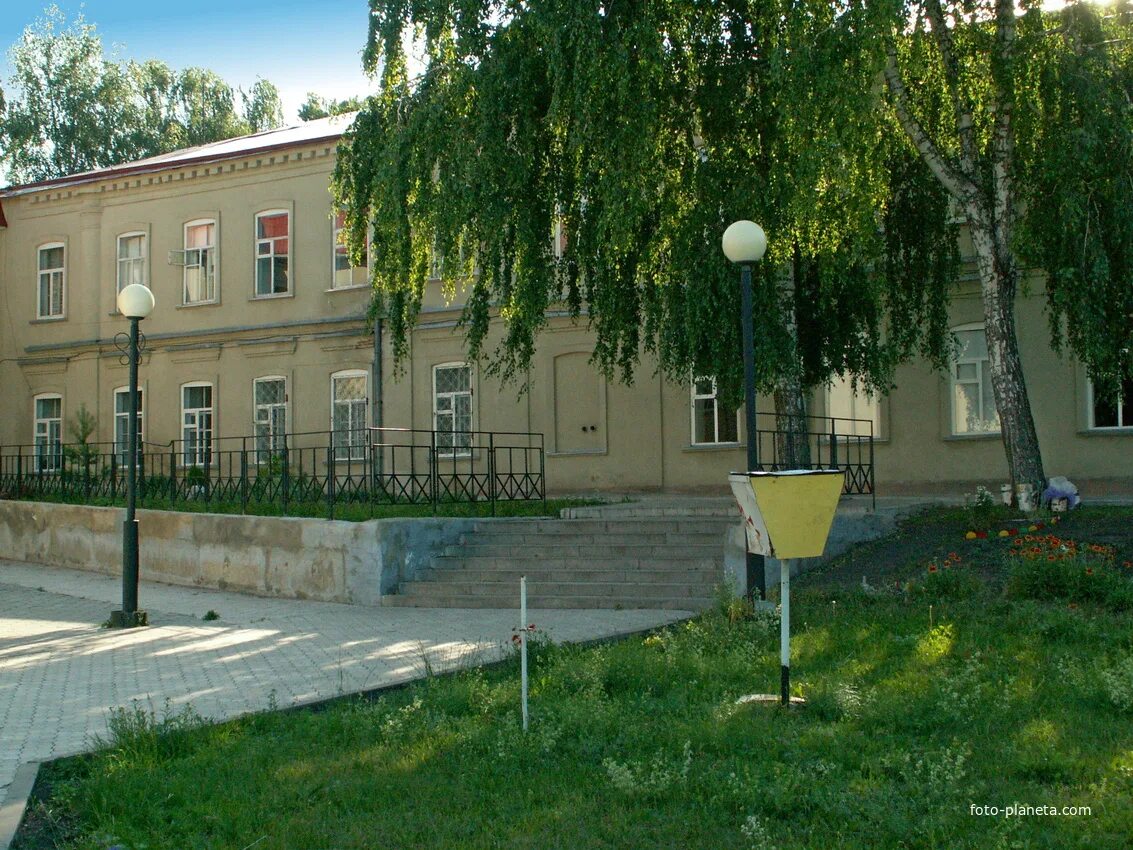 Школа интернат короча. Школа интернат короча белгородская область. Корочанский интернат для детей с нарушением речи. Корочанская речевая школа интернат. Школа интернат корпус.