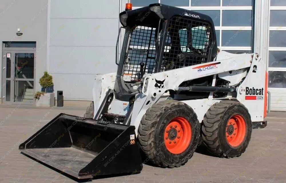 Bobcat s250. Бобкэт 550. Минипогрузчик Bobcat s550 (s160). Мини-погрузчик Bobcat а550. Бобкэт погрузчик 7751.