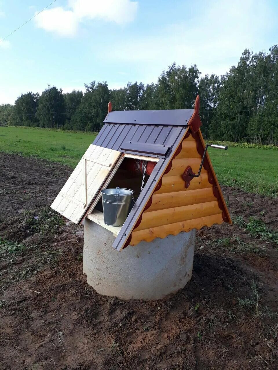 Копки колодцев ключ. Копки колодцев ключ. Рытье колодцев. Колодец на даче под ключ. Питьевой колодец под ключ.