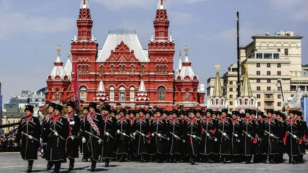 Участие в параде победы. Кубанские казаки на параде Победы в Москве. Казаки на параде Победы на красной площади. Кубанские казаки на параде Победы 1945. Казаки на параде Победы 2020 в Москве.