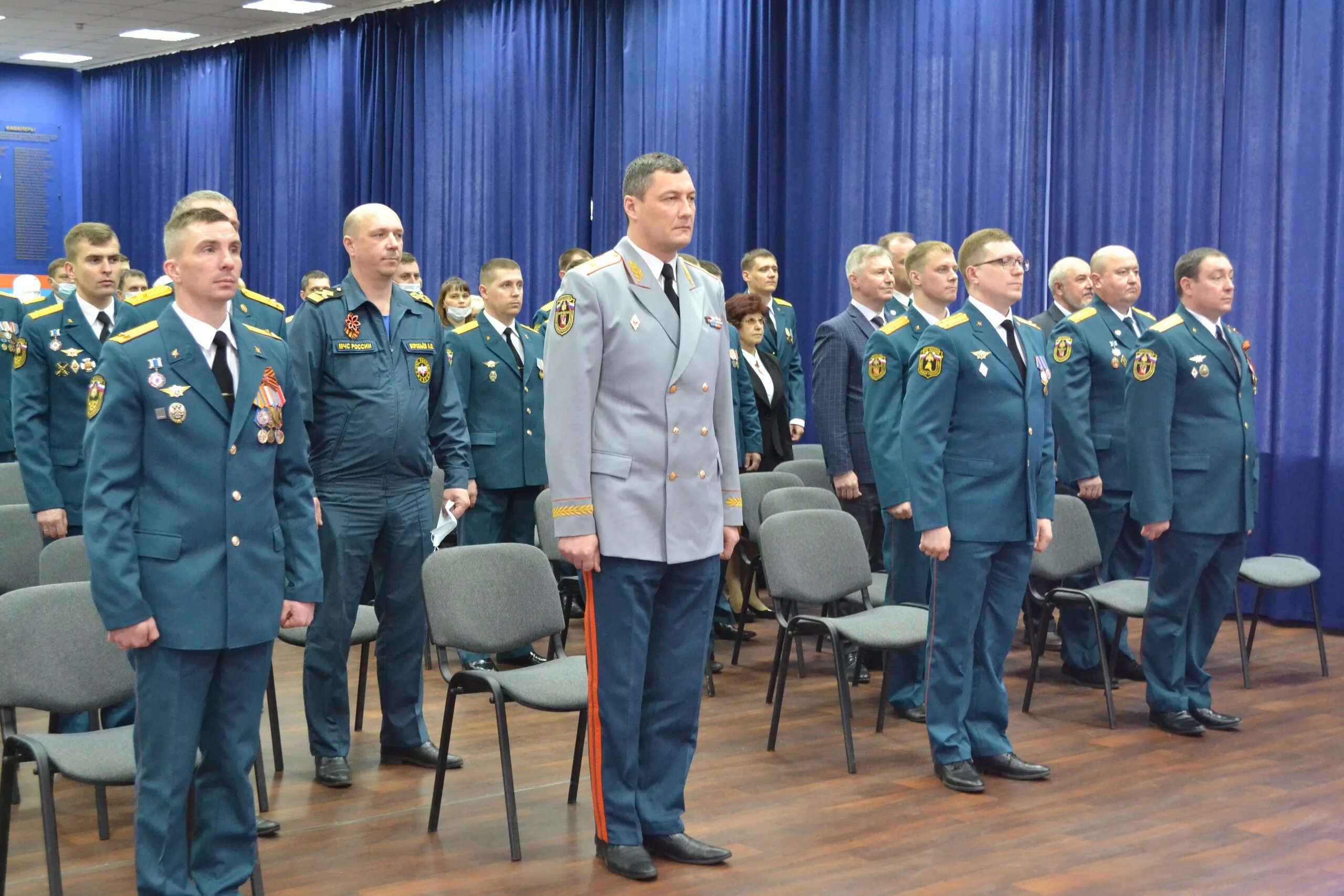 МЧС Вологда. Сотрудники МЧС Вологда. Главное управление МЧС России по Вологодской области. МЧС Вологодчина.