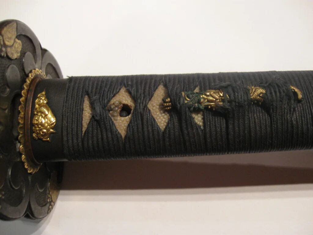 клинок 16. гарда катаны 16 века. клинок 16. катана 16 вальве. клинок 16.