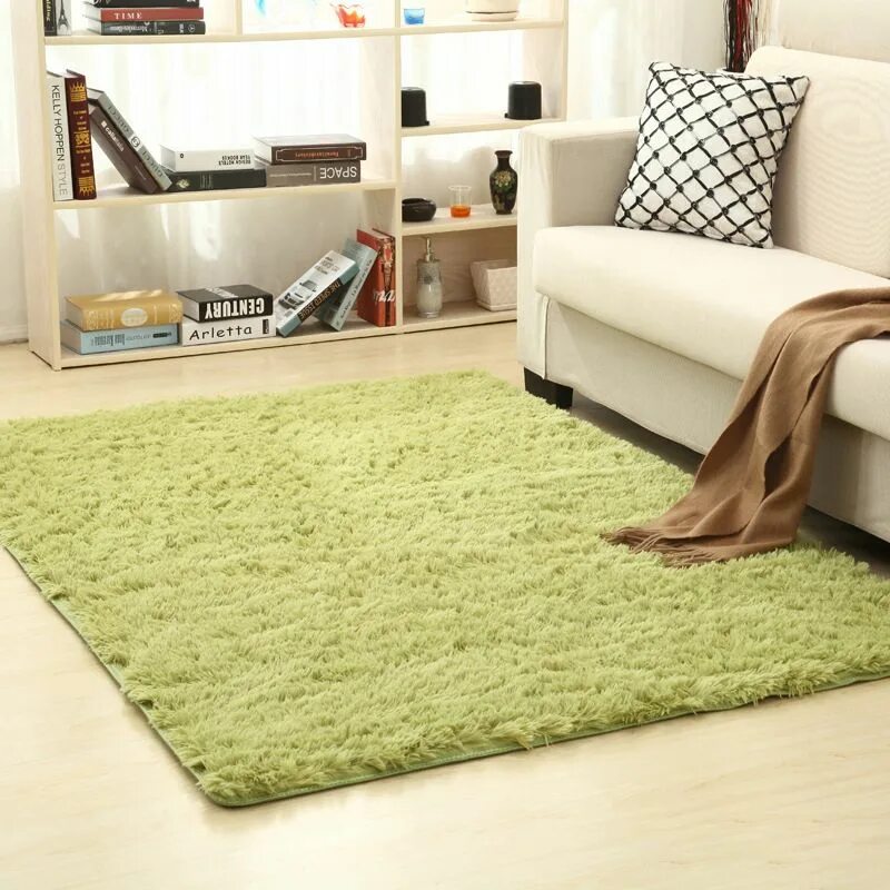 Коврики в комнату фото. Modern Carpet ковер Шагги. Ковер super Shaggy. Ковер puffy Shaggy Green. Пушистые ковры для гостиной.