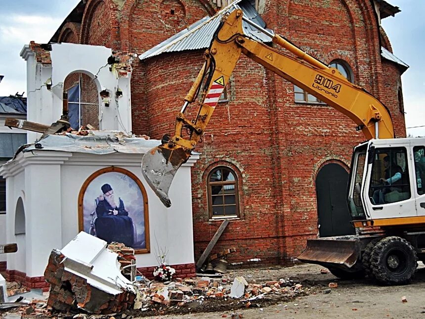 Снос храмов. Разрушение церквей кубань 1930е гг краснодар. Разрушение церквей. Снос храмов. Снос храмов.