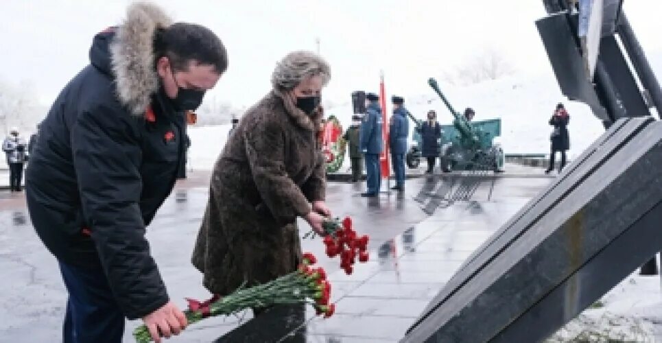 Никитин губернатор Новгородской области Мем. Освобождение Великого Новгорода. День освобождение Новгородской области.