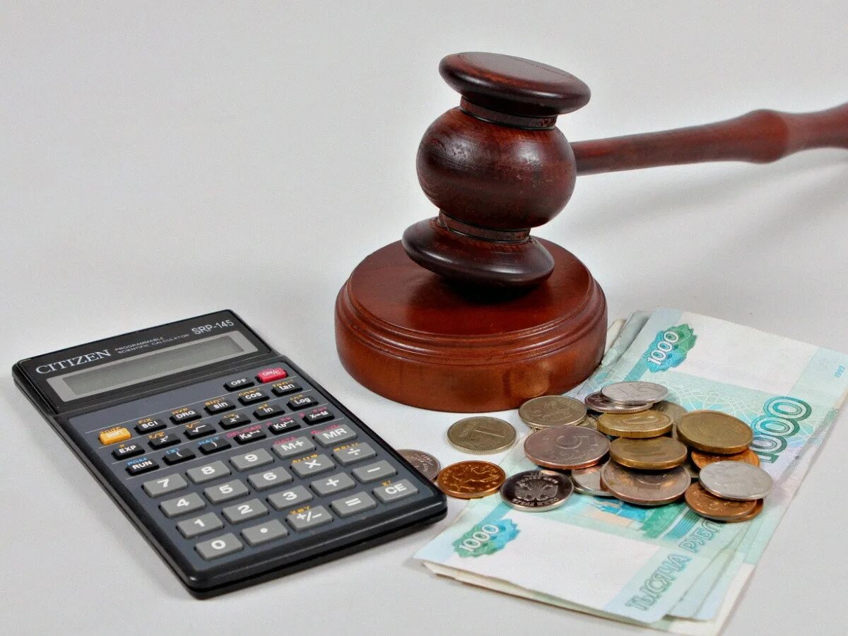 Возмещение ущерба. Взыскание убытков. Возмещение убытков. Возмещение ущерба в суде. Материальная компенсация.