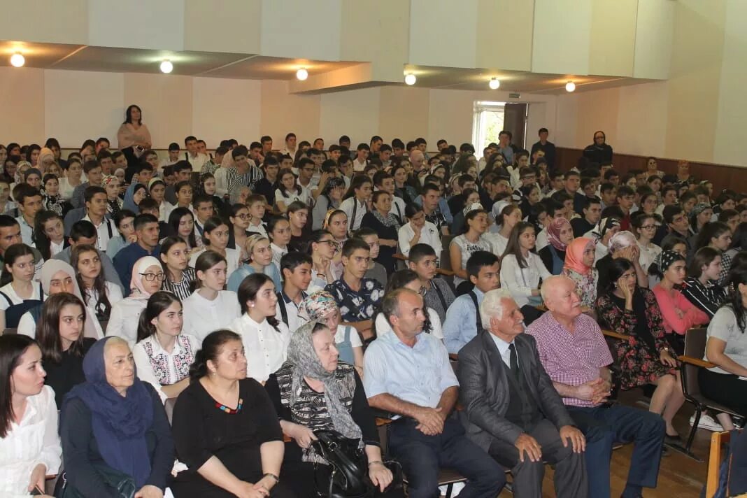 финансовый колледж махачкала официальный сайт. махачкалинский филиал финансового университета при правительстве рф. махачкалинский финансово-экономический колледж. преподаватели мфэк махачкала. директор мфэк махачкала.