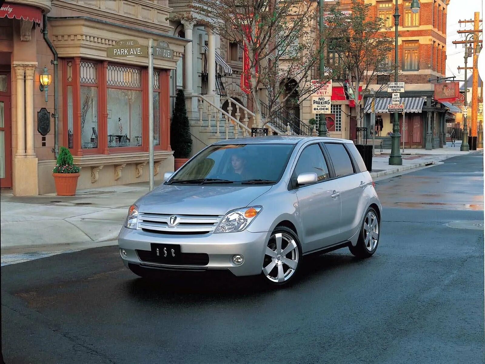 Ист риффа. Тойота ист. toyota ist/temp. toyota ist ii. тойота ист 2001.