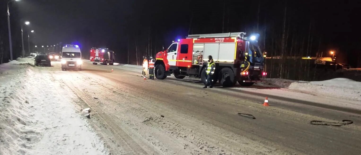 Две пожарные машины столкнулись. Дорожно-транспортное происшествие (ДТП). 16 января 2017 года