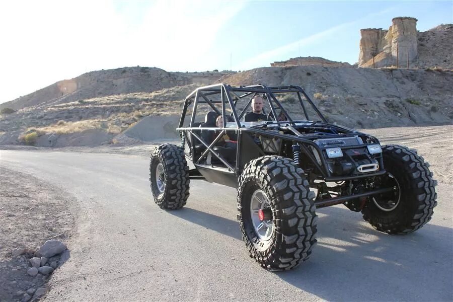 Внедорожный багги. Внедорожный багги. C5 corvette dune buggy. Багги а808. Nimr бронеавтомобиль багги.