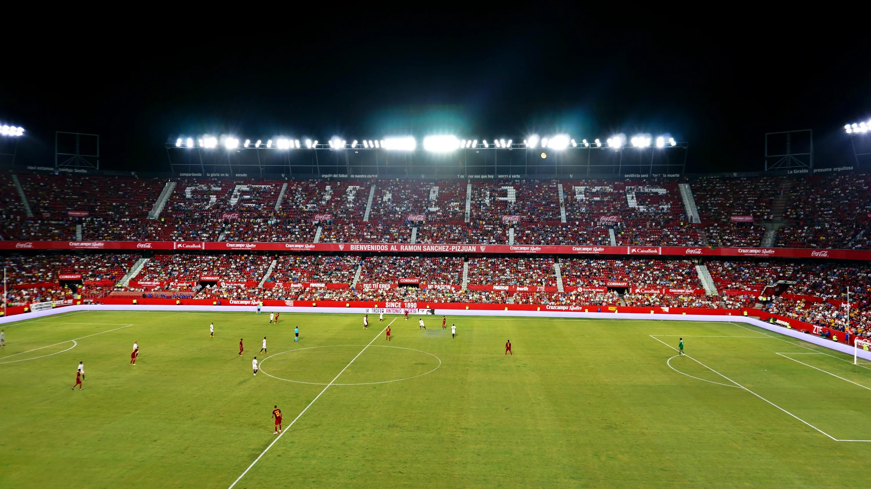 От какого слова стадион. Стадион FC Sevilla. Севилья Стадиум.