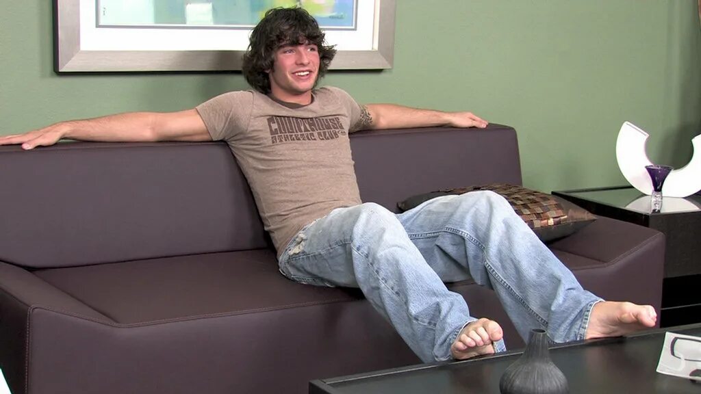 Masqulin. Nick jonas jerking off. He jerks. Man jack off. Джеркинг мужчина.