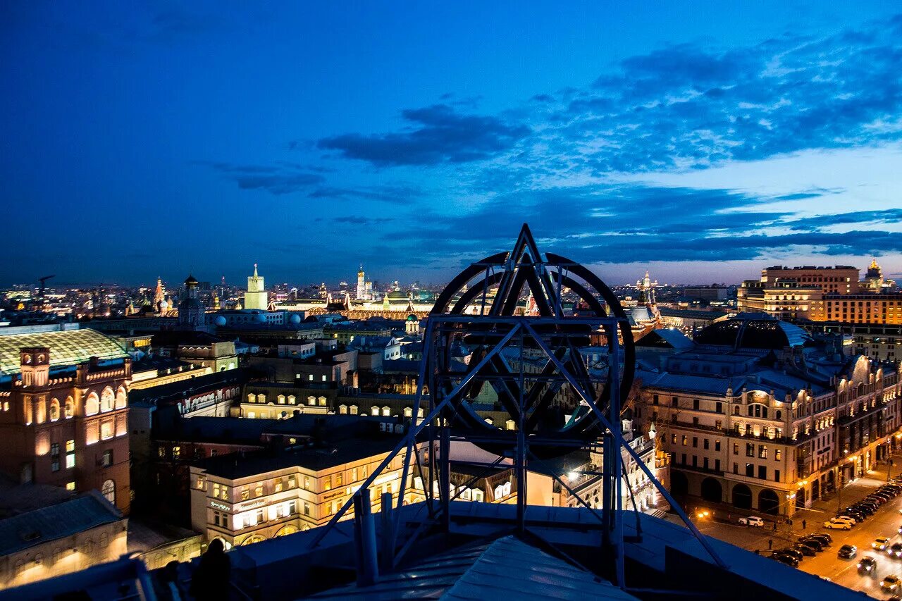 смотровая цдм на лубянке. детский мир на лубянке обзорная площадка. смотровая цдм на лубянке. центральный детский магазин на лубянке смотровая площадка. цдм на лубянке смотровая площадка.