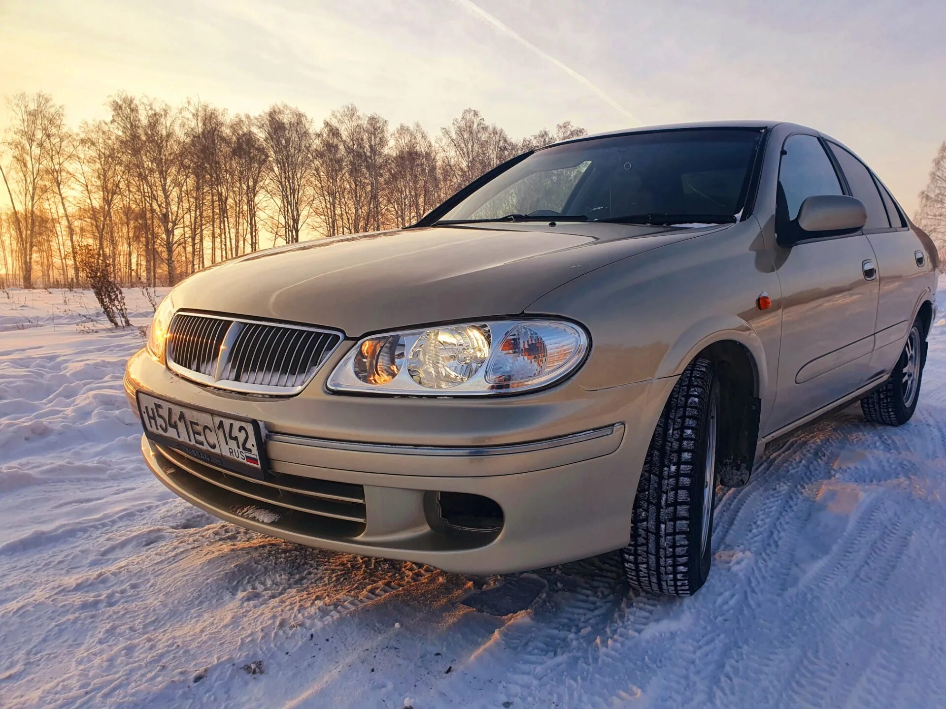 Ниссан санни 2004. Ниссан Санни 2003. Nissan Sunny n16 2004. Ниссан Санни n16. Nissan Sunny 2004.