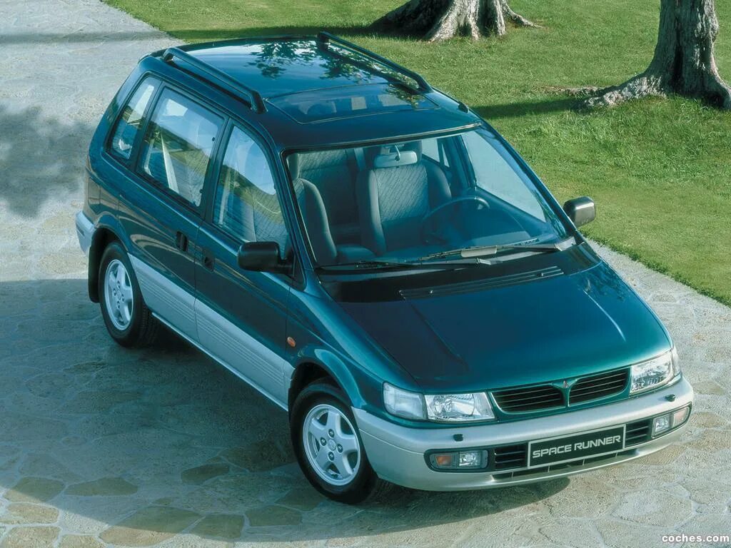 Митсубиси раннер купить. Митсубиси Спейс раннер. Mitsubishi Space Runner 1995 4wd. Mitsubishi Space Runner 1. Mitsubishi Space Runner 1991.