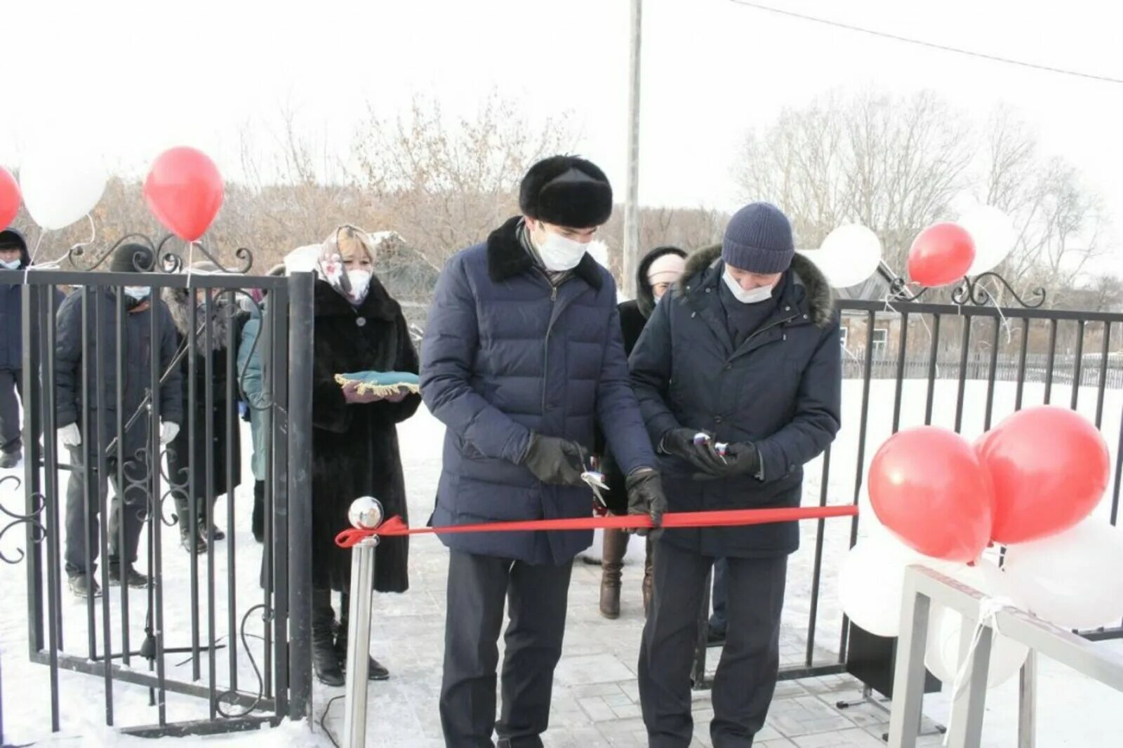 Ермекеево башкортостан. Деревня рятамак ермекеевский район. Ермекеевский район башкортостан. Дворец культуры ермекеево. Ермекеевский район башкортостан.