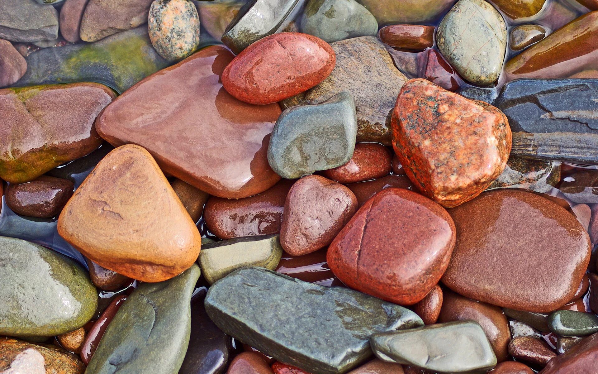 Картинки рабочий стол качество. Разноцветные камни. Камни разноцветные морские. Природный камень. Красивые камушки.