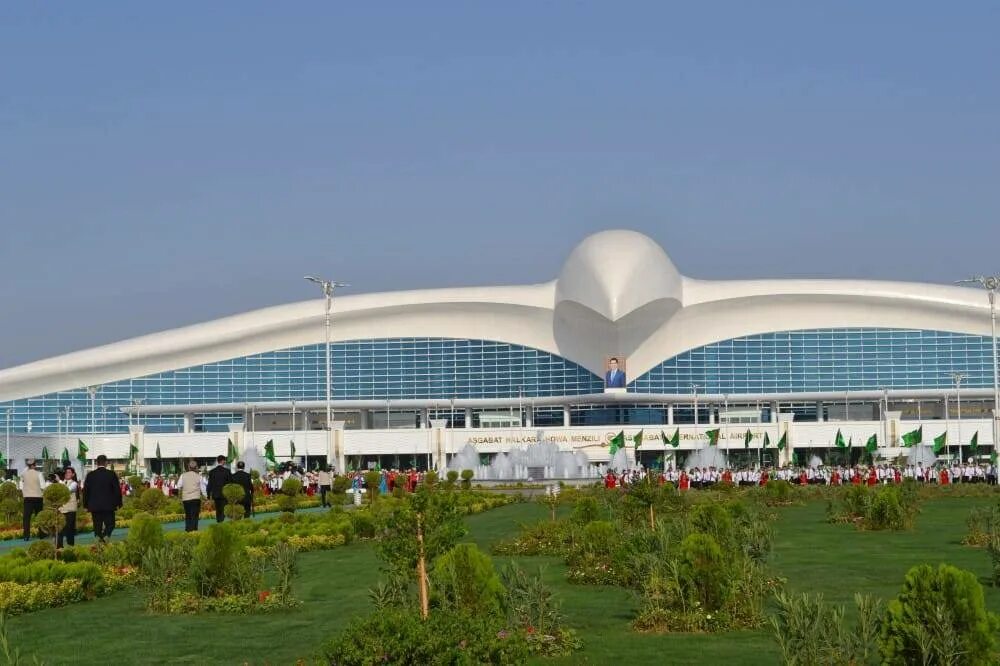 Аэропорты средней азии. Международный аэропорт Ашхабад. Международный аэропорт Ашхабад, Туркменистан. Аэропорт Туркменбаши в Ашхабаде. Аэропорт Ашхабад новый.