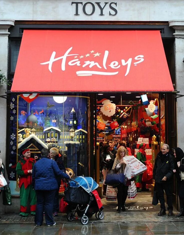 Hamleys london. Хамлес магазин игрушек Лондон. Хамлес магазин в Лондоне. Hamleys магазин игрушек в Лондоне. Хемлис магазин игрушек в Лондоне.