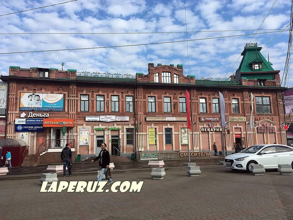 Гордеевская нижний новгород. Гордеевский (Нижний Новгород). Гордеевский универмаг Нижний. Гордеевский универмаг новое здание Нижний Новгород. Нижний Новгород ул Гордеевская дом 2а ТЦ Гордеевский универмаг.