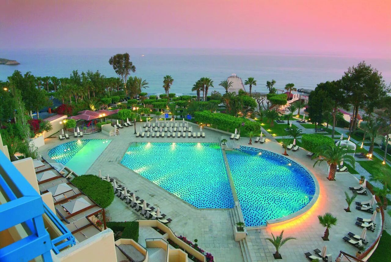 Лимассол Кипр Elias Beach Hotel. Elias Beach Hotel 4 Лимассол. Amathus Кипр. Elias Beach Hotel 4 Кипр Лимассол номера.
