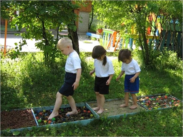 Лето на улице в детском саду