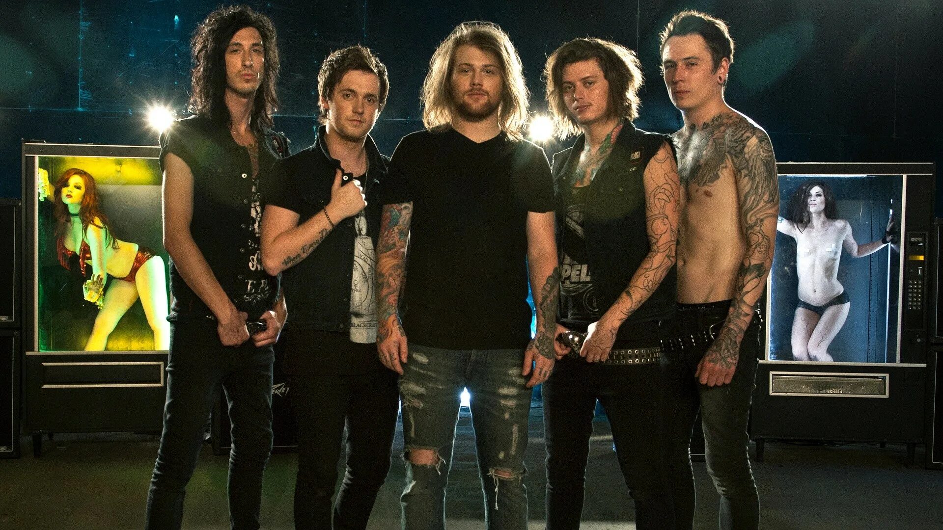 Nine inch nails closer. Дэнни уорсноп. Notting hill quotes. Asking alexandria 2023. Danny worsnop 2009.