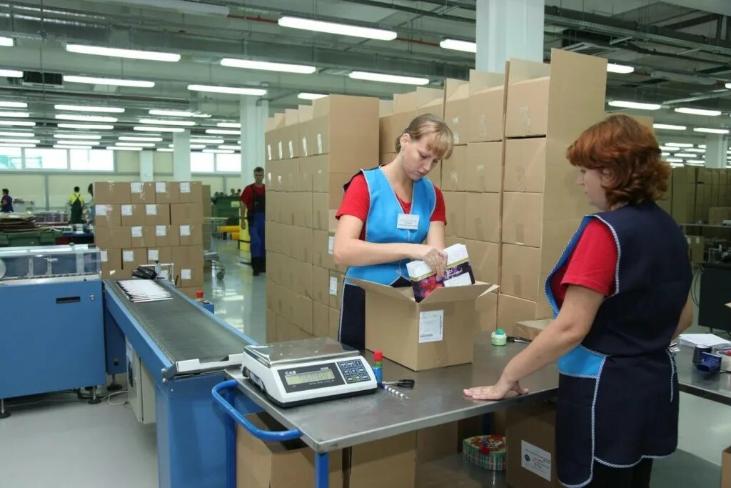 вахта с проживанием и питанием. упаковщик. вахта с питанием. работа в москве. упаковщик мороженого.