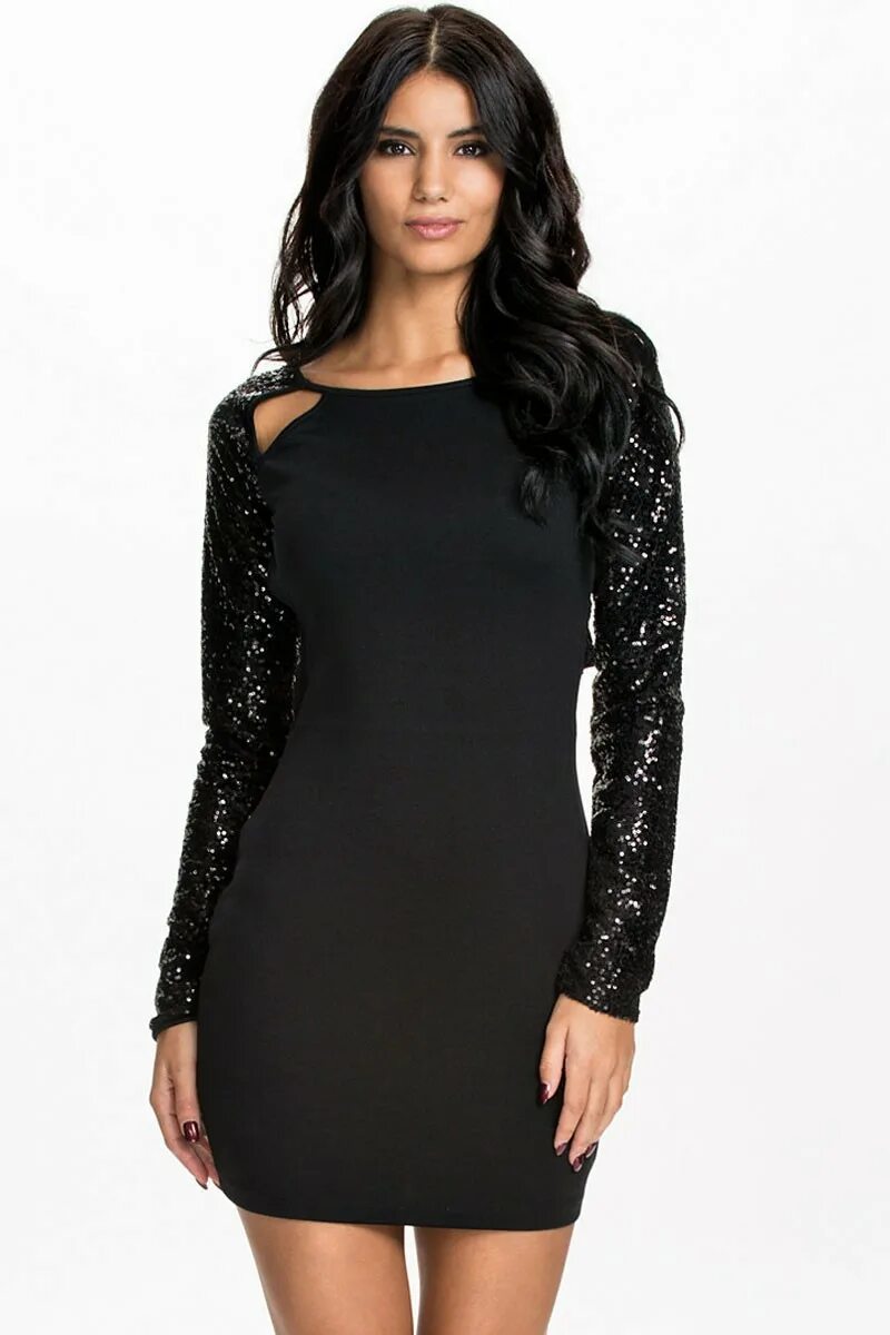 блестящие платья. черное платье с блестящими рукавами. блестящие платья. чёрное блестящее платье короткое. черное новогоднее платье.
