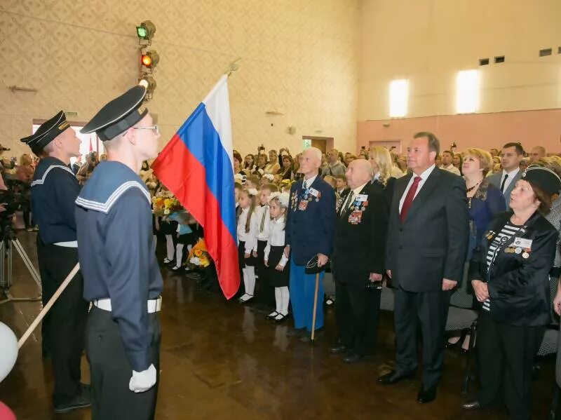 Юнг архангельск. Школа Соловецких Юнг Архангельск. Школа Юнг Архангельск. МБОУ Архангельская СШ Соловецких Юнг.