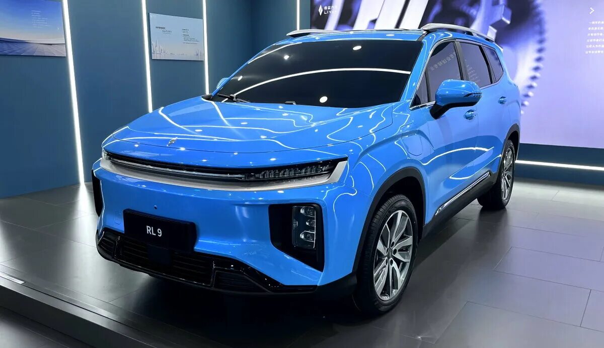 Livan машина 2022. Livan китайский электромобиль. Китайская машина Джили кроссовер 2022. Livan 7 электромобиль.