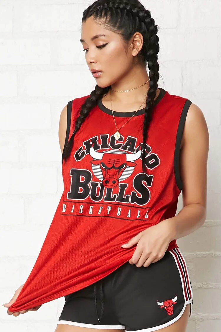 Bulls одежда. Баскетбольная майка nike chicago. чикаго буллз футболка баскетбол. футболка чикаго буллз женская. chicago bulls одежда.
