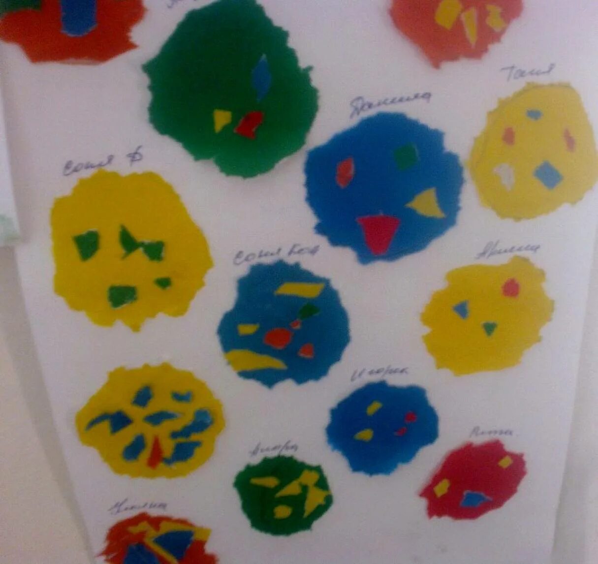 Рисование в ясельной группе разноцветные мячи. Аппликация на тему здоровье в средней группе. Неделя здоровья в младшей группе рисование. Рисование мячик в средней группе. Рисование здоровье младшая группа