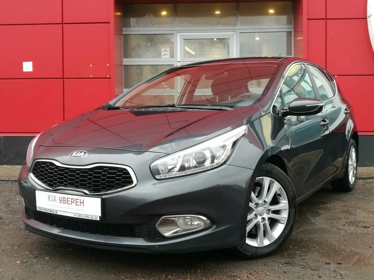 Купить киа сид с пробегом на авито. Киа СИД 2014 авто ру. Цвет 245 Kia Ceed. Киа СИД хэтчбек с пробегом. Серый Киа СИД 2014 авто ру.