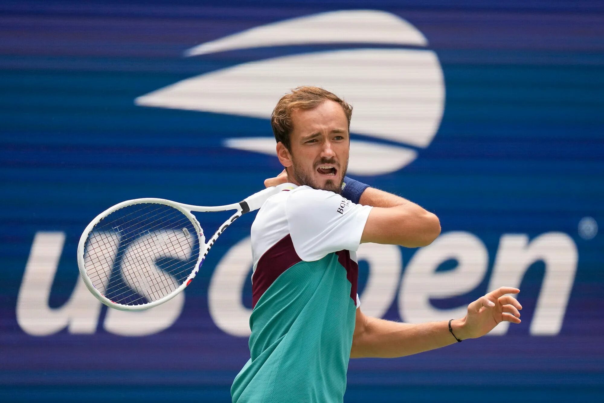 Счет в теннисе. Медведев и его соперники теннис. Играет Медведев в финале. Матч медведев димитров