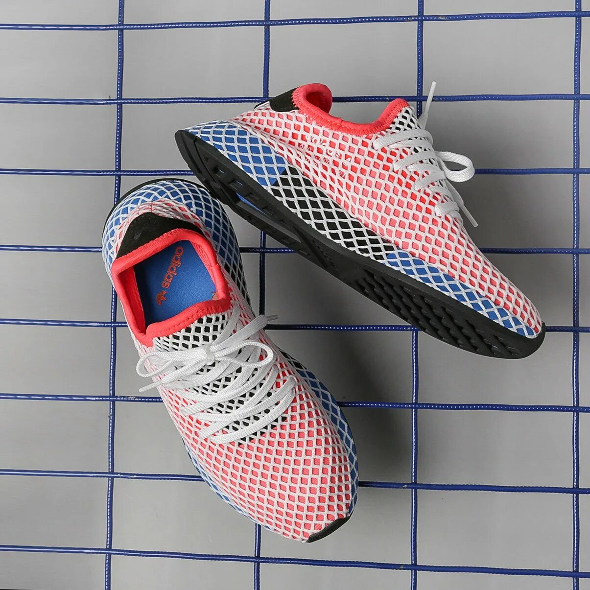 Кроссовки в сетку мужские. Adidas Deerupt Runner. Кроссовки адидас Deerupt Runner мужские. Кроссовки Deerupt Runner adidas Originals мужские. Adidas Deerupt красные.