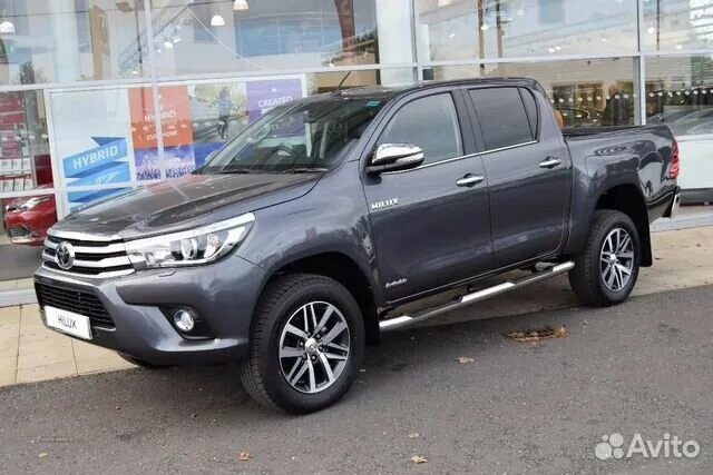 Тойота хайлюкс бу купить на авито. Hilux Toyota 2014 темно серый. Тойота Хайлюкс серый металлик. Тойота Хайлюкс 2008 серебристый. Toyota Hilux mroba8cd9n0238702.